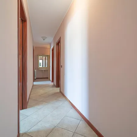 Domo Decortes * Αλγκέρο